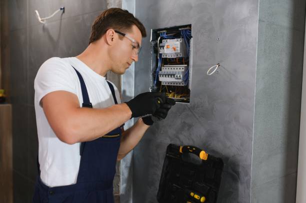 Best Affordable Emergency Electrician  in Estancia, NM